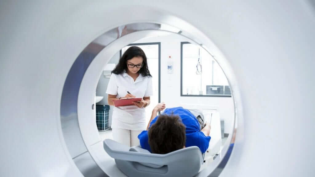 Radiologic Technology Schools Offer Degrees 1024x576 